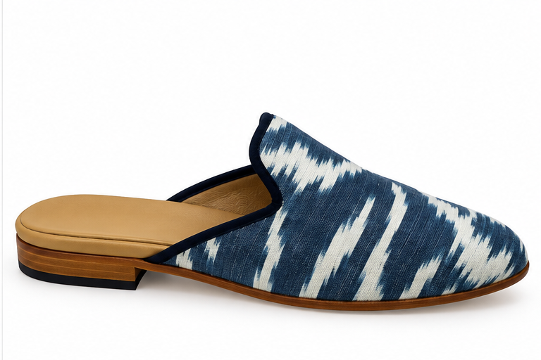 Eternal Leaf Handcrafted Ikat Silk Velvet Mule