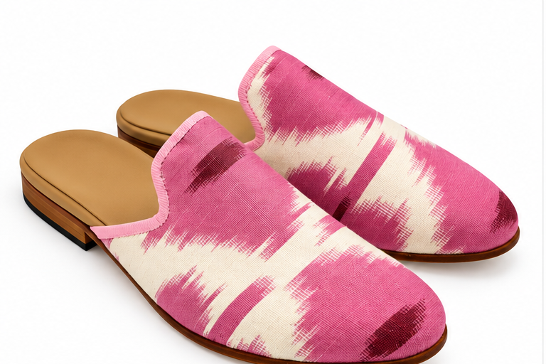 Eternal Leaf Handcrafted Ikat Silk Velvet Mule